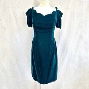 Vintage 80s velvet emerald green